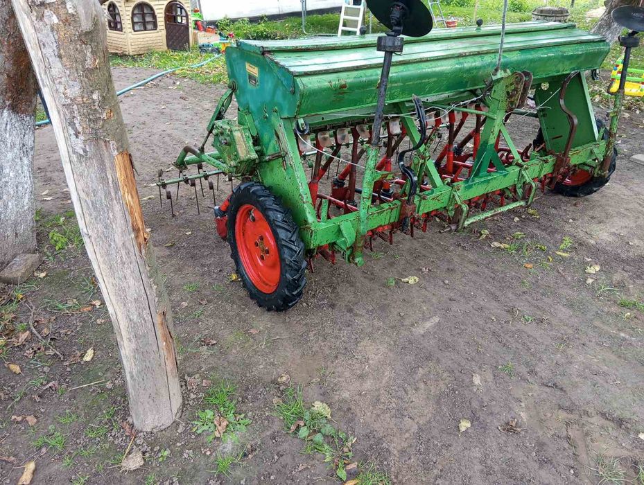Продам сівалку Хасія.