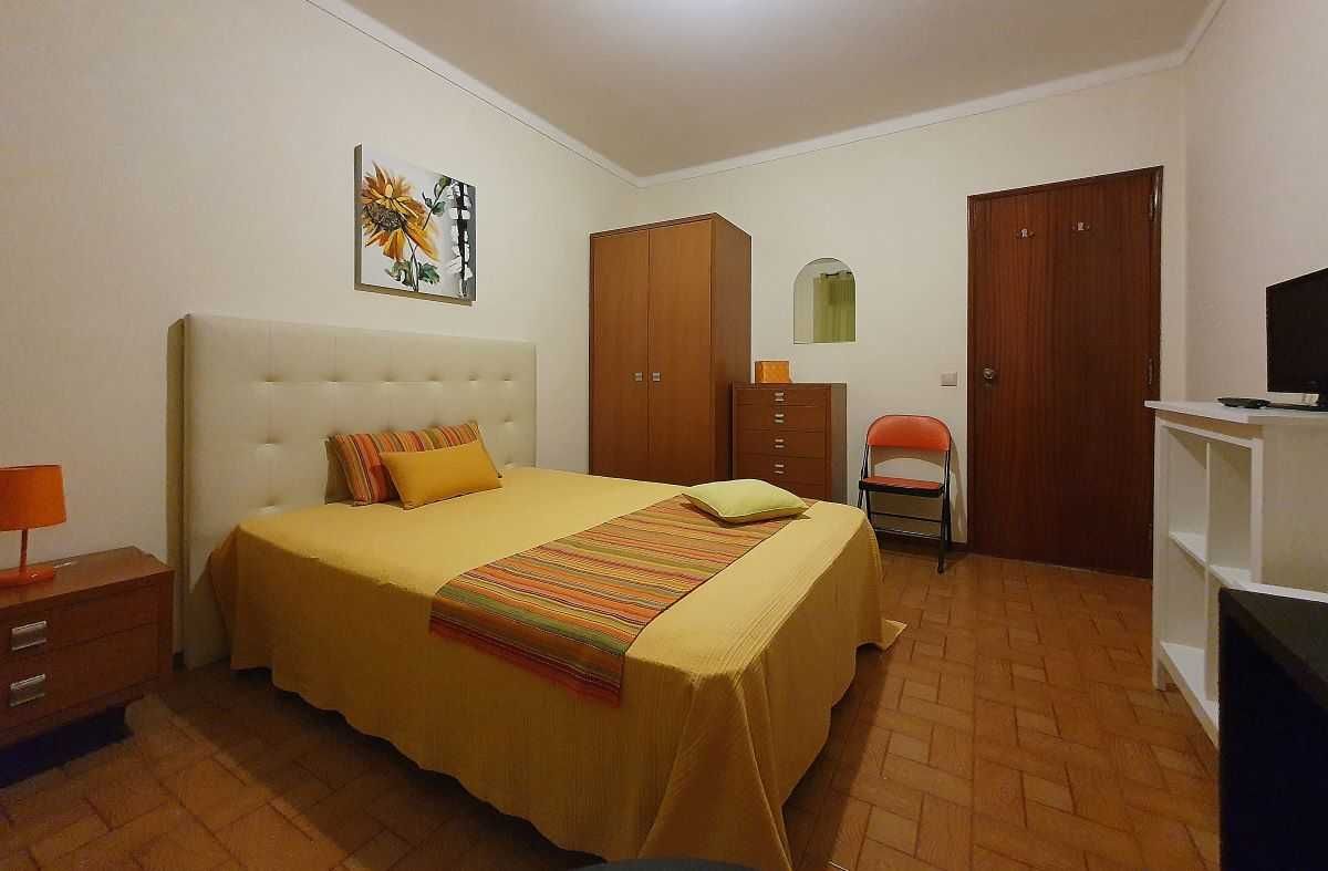 Quarto - UALG Penha/Hospital de FARO