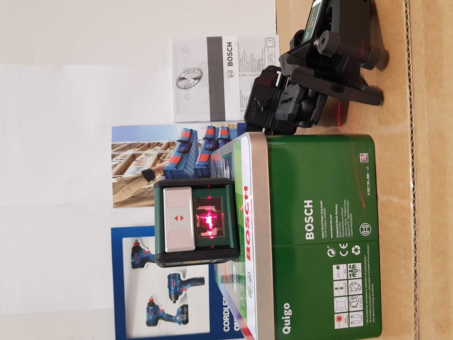 Laser krzyżowy BOSCH QUIGO PCL liniowy Nowy +uchwyt