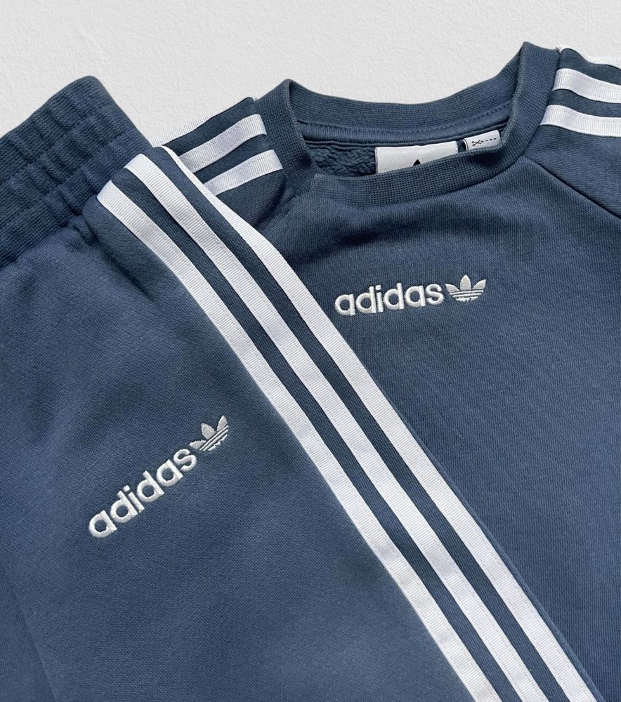 Дитячий спортивний костюм Adidas оригінал 1-1,5 роки