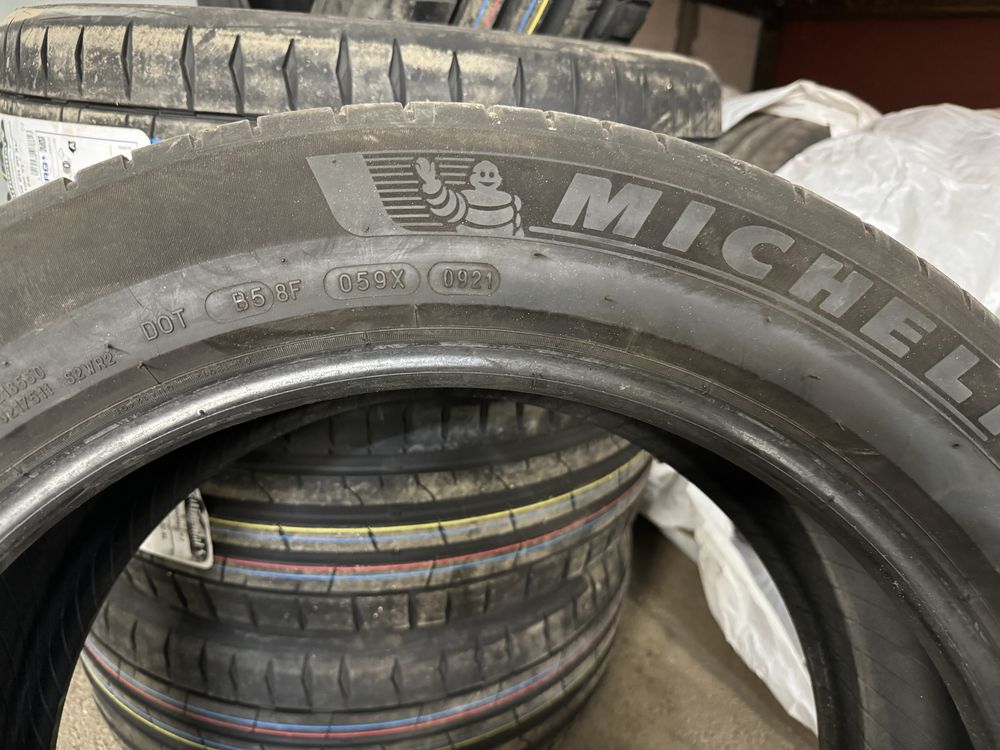 Літні шини Michelin Pilot Sport 4 SUV XL (235/55R19 105Y)
