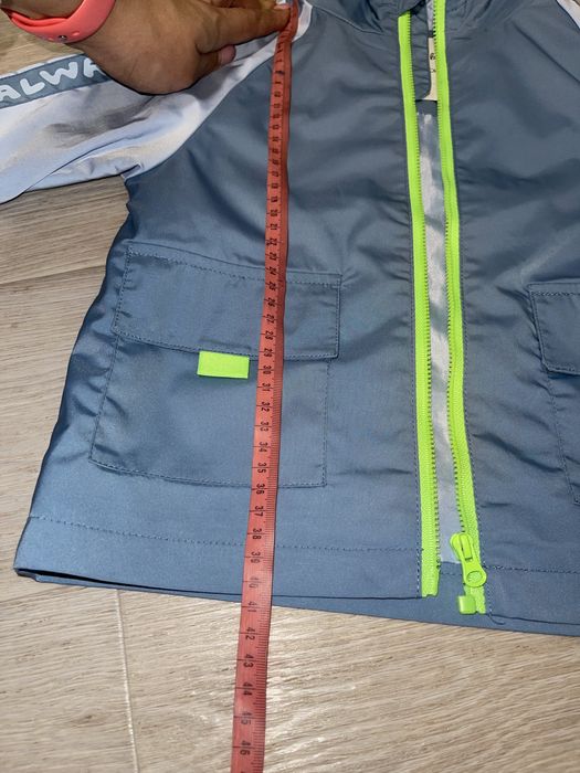 Ветровка на мальчика