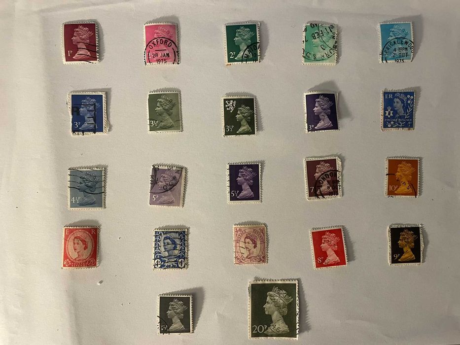 Lote de 22 Selos Reino Unido Anos 60 e 70 com carimbo de utilização