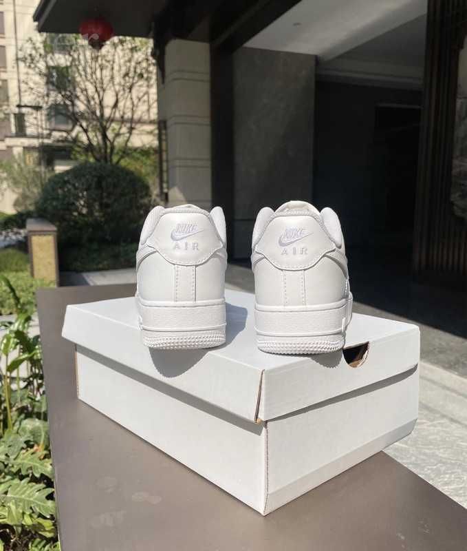 buty Nike_Air_Force_1  Espadryle R.43