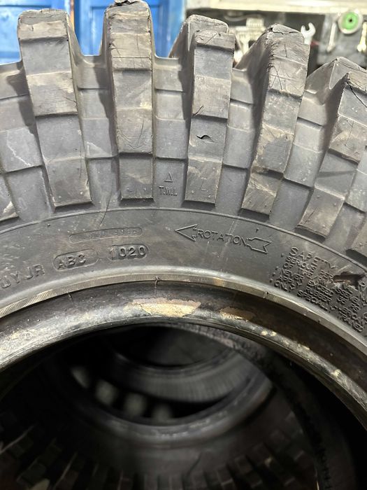 Резина, шини Maxxis Trepador M8060 37 12.5 R16 Patrol, Pajero, Toyota