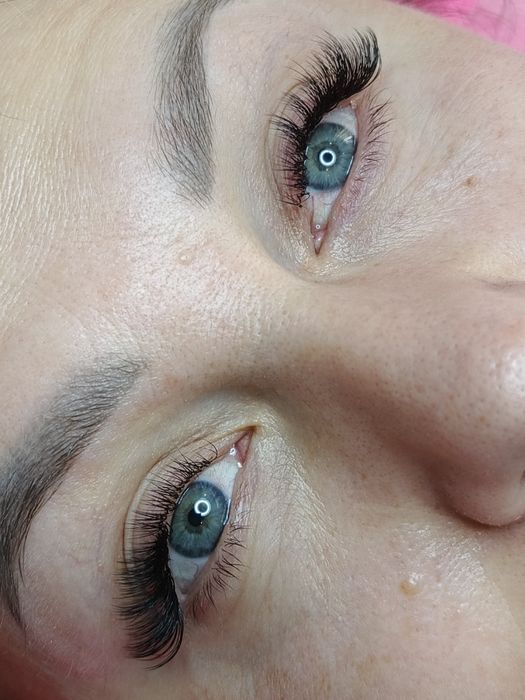 Наращивание ресниц