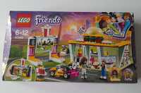 Lego friends 41349 wyścigowa restauracja