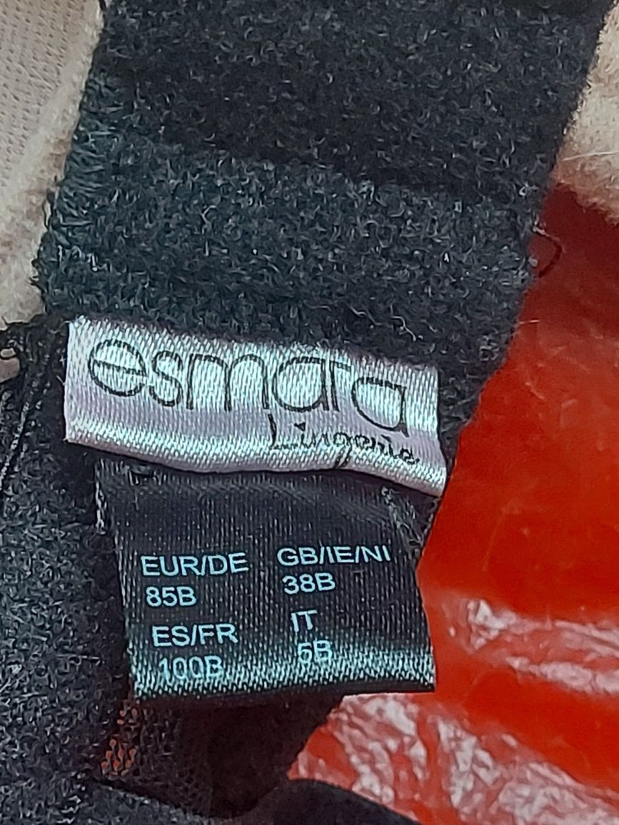 Biustonosz czarny damski rozmiar 85 B firma ESMARA