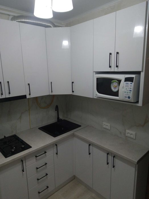 меблі на замовлення, кухня, шафа, ліжко, професійний монтаж