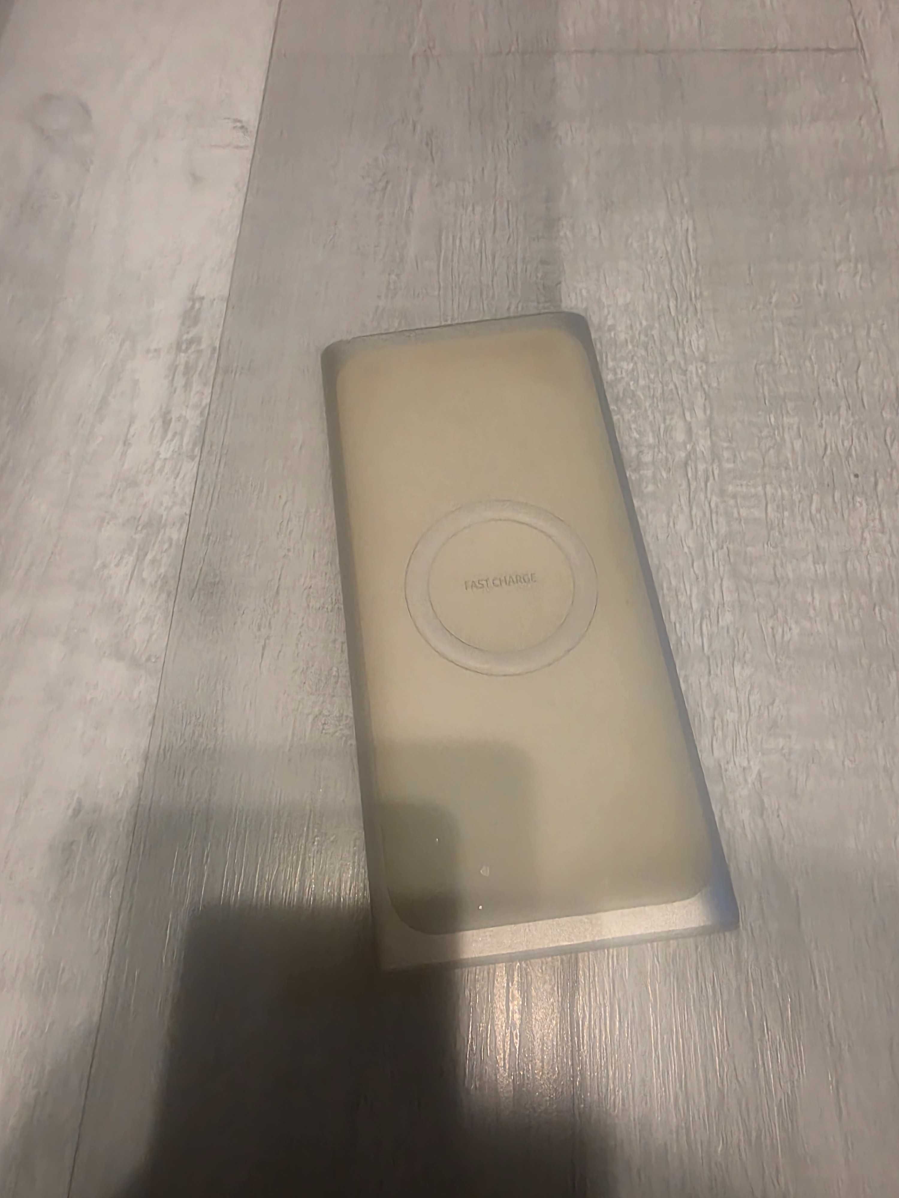 Powerbank Samsung 10000 mAh Qi – ładowanie bezprzewodowe, USB uszk.