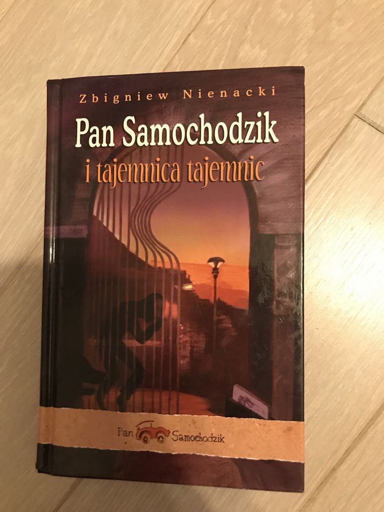 Zbigniew Nienacki, Pan Samochodzik (tajemnica tajemnic i fantomas)