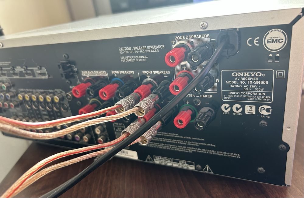 Amplituner Onkyo TX-SR606