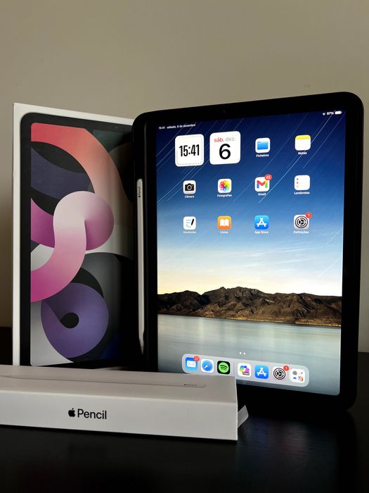 iPad Air 4.ª Geração - 64GB - Wi-Fi - Como Novo