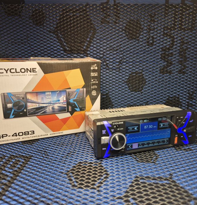 Автомагнітола  Cyclone MP-4083