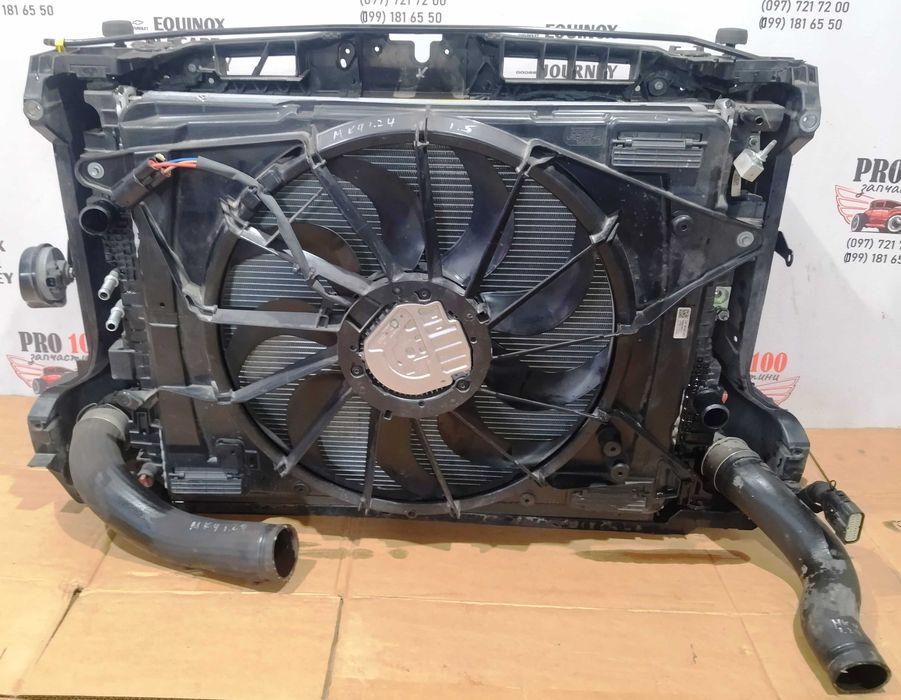 Касета пачка радіаторів жалюзі взборі Ford Escape MK4 Ескейп Куга 20 -