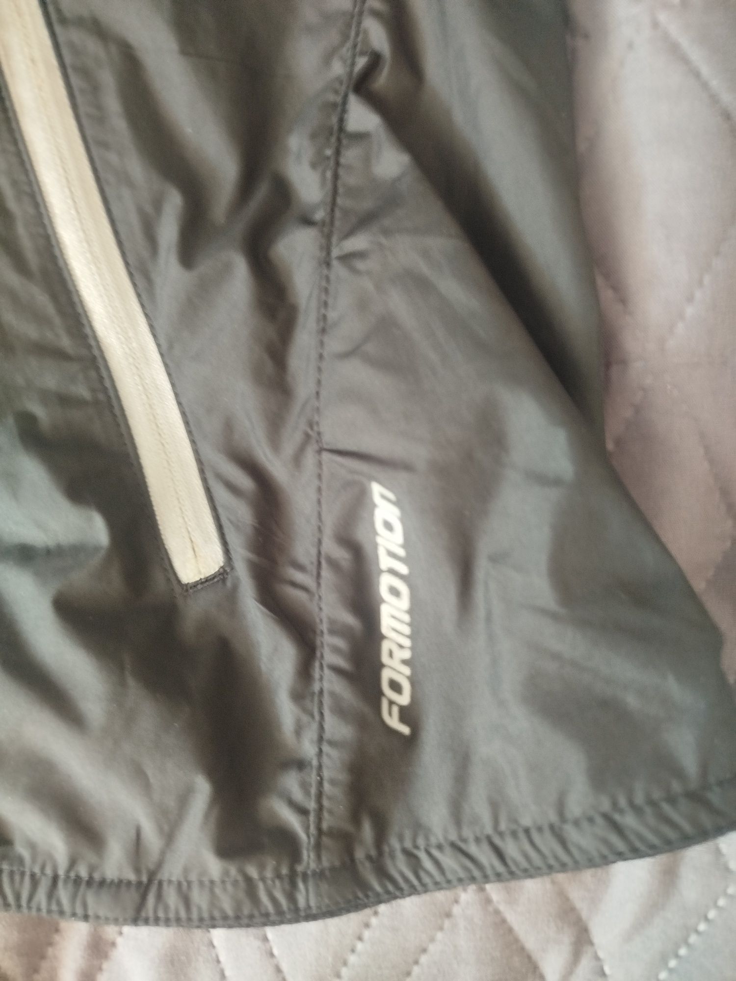 Wiatrówka adidas formotion z odpinanymi rękawami