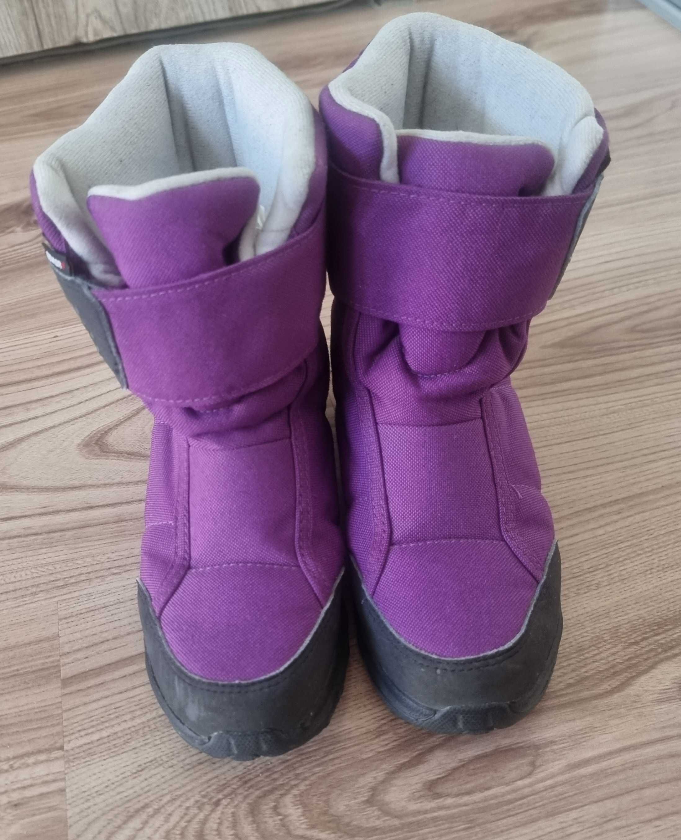 Zimowe kozaki śniegowce buty botki