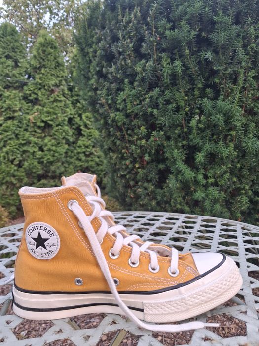 Trampki Converse 36,5 kolor miodowy