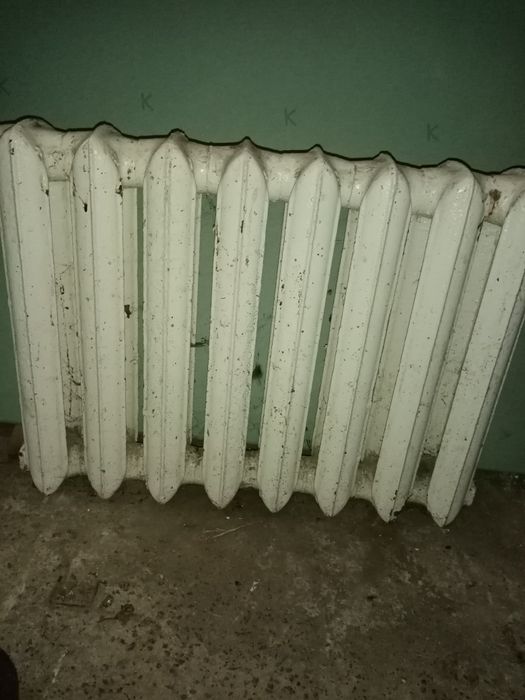 Батареи 2 штуки 7 и 8 секций.