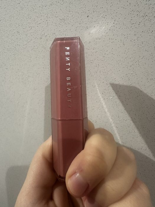 Fenty Beauty Gloss Bomb Stix