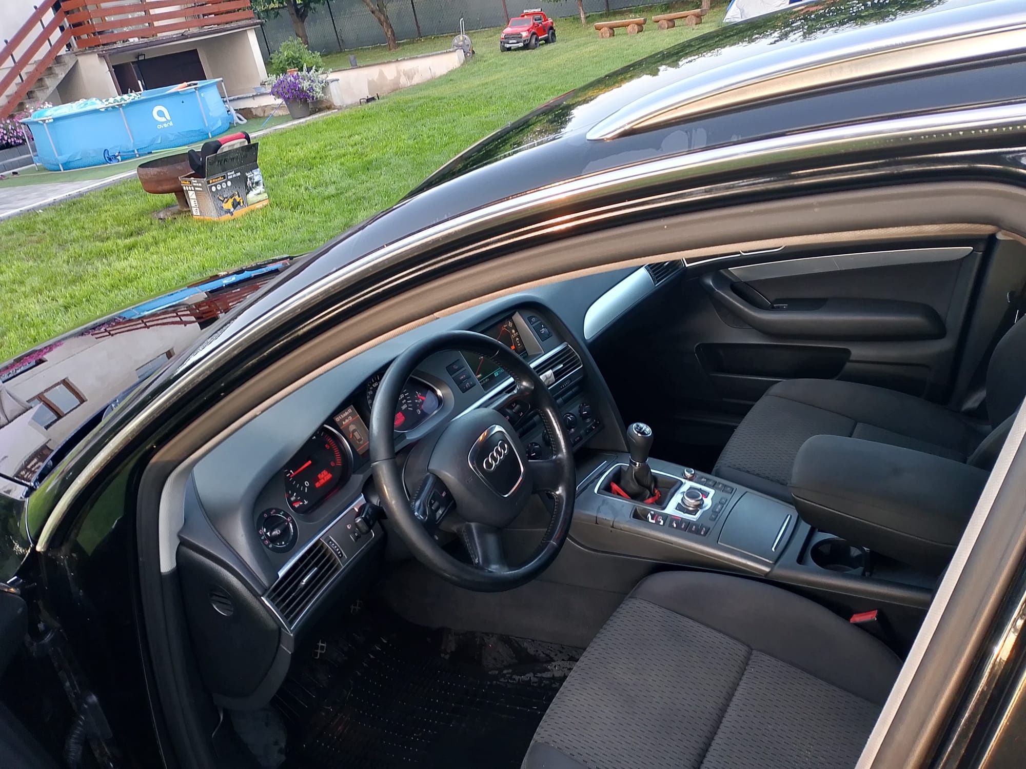 Audi A6 C6 2.0 TDI,hak
