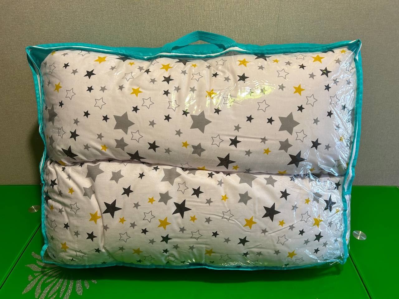 Подушка для годування та ортопедична подушка для малюка