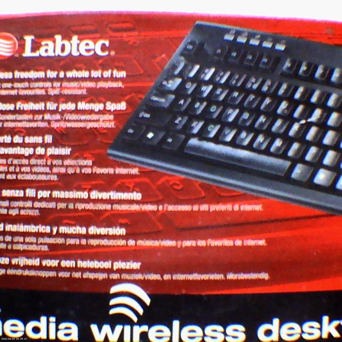 Labtec Wireless Media Desctop безпровідна клавіатура