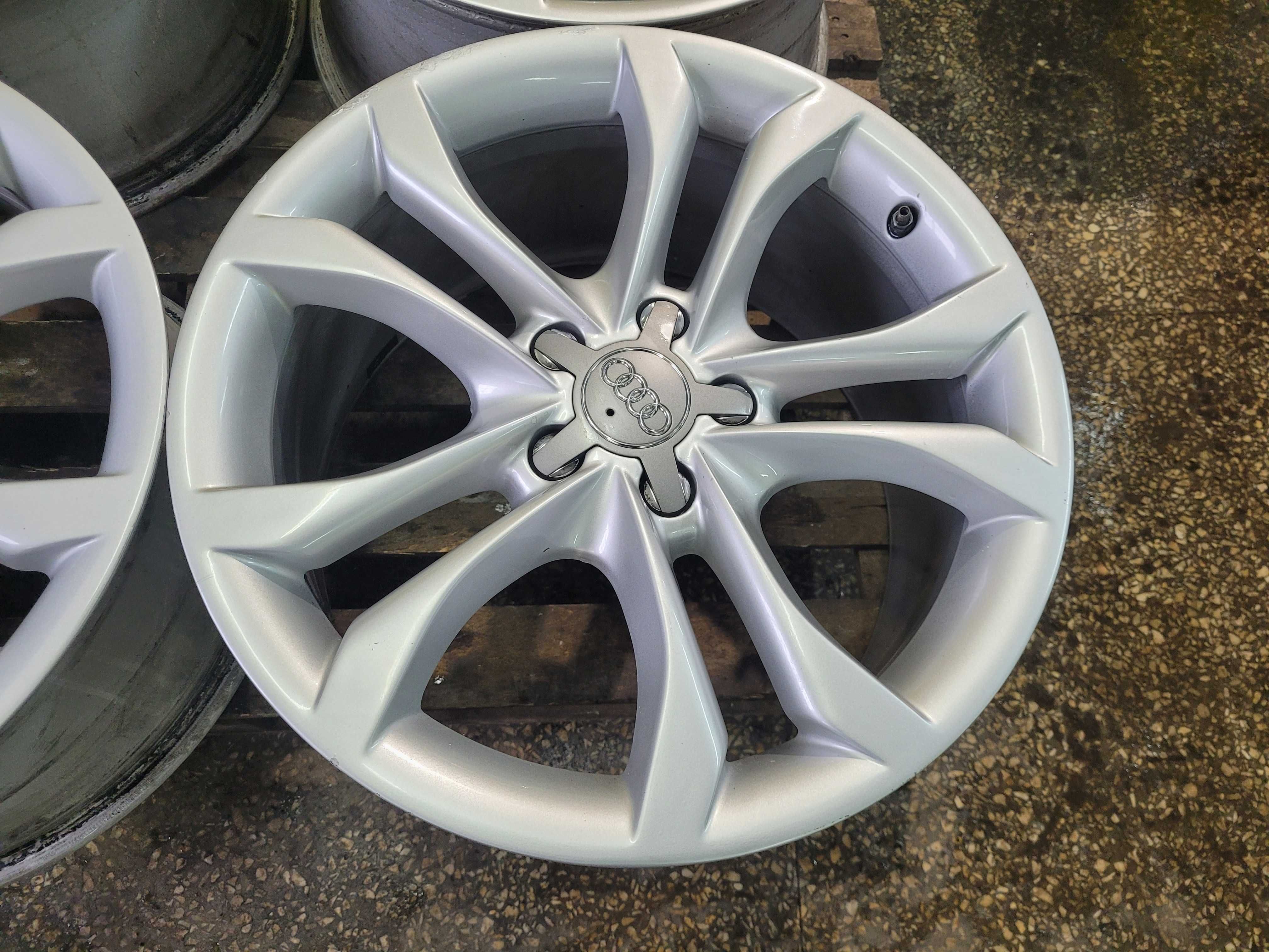 Alufelgi 5x112 18 Audi TT TTS TTRS OE 9.0" X 18" ET52 OE 8J0