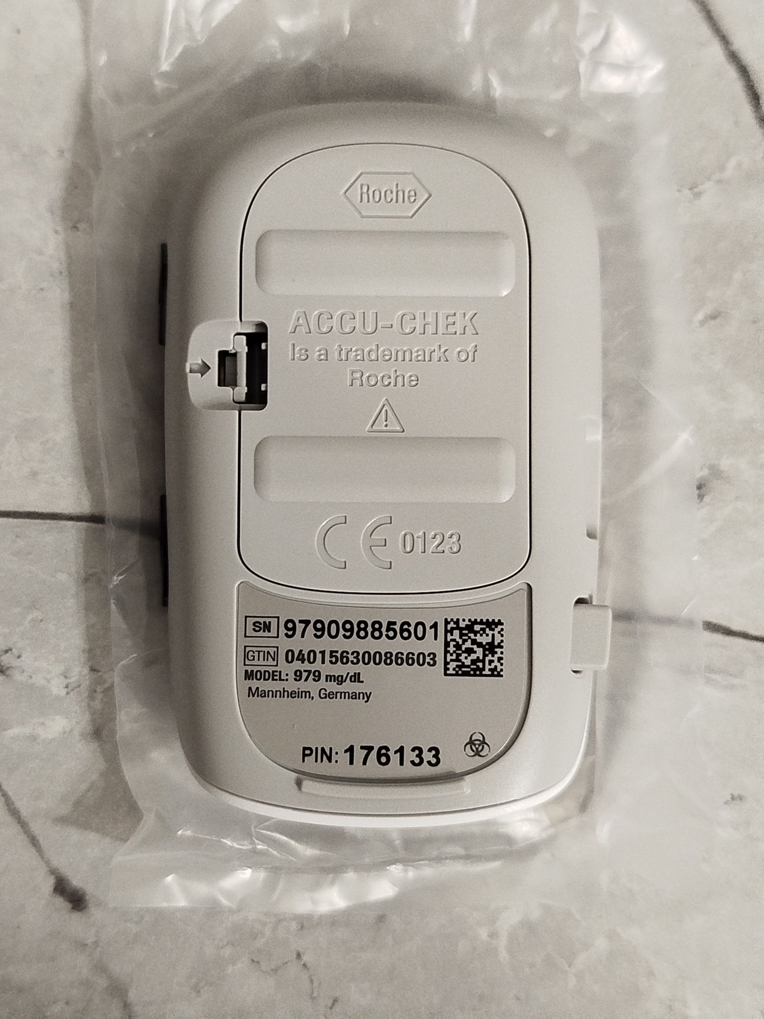 Глюкометр Accu-chek instant