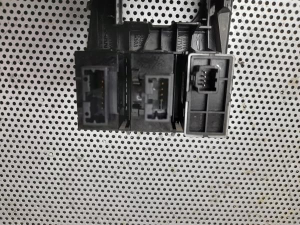 Botão / interruptor trancar portas NISSAN Qashqai/Qashqai+2 I (J10, JJ