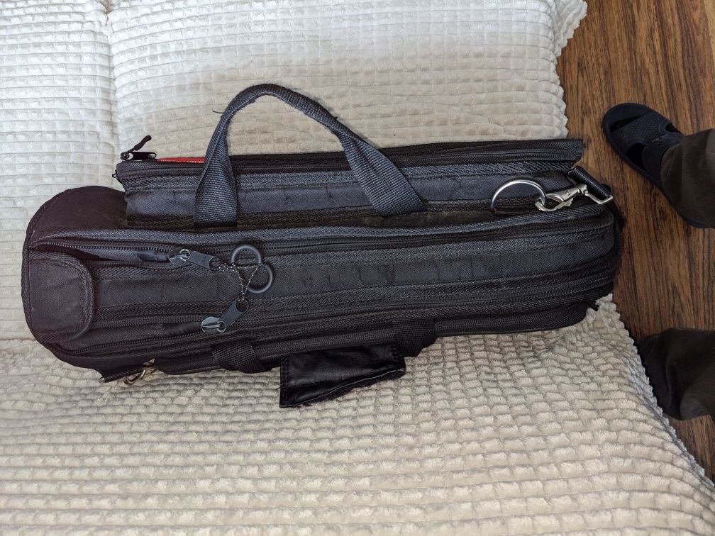 Футляр, кофер,кейс для труби