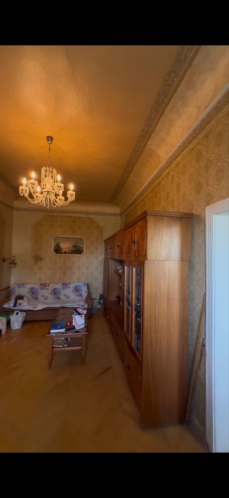 Продаж 2 кімнатної квартири метро Палац Україна