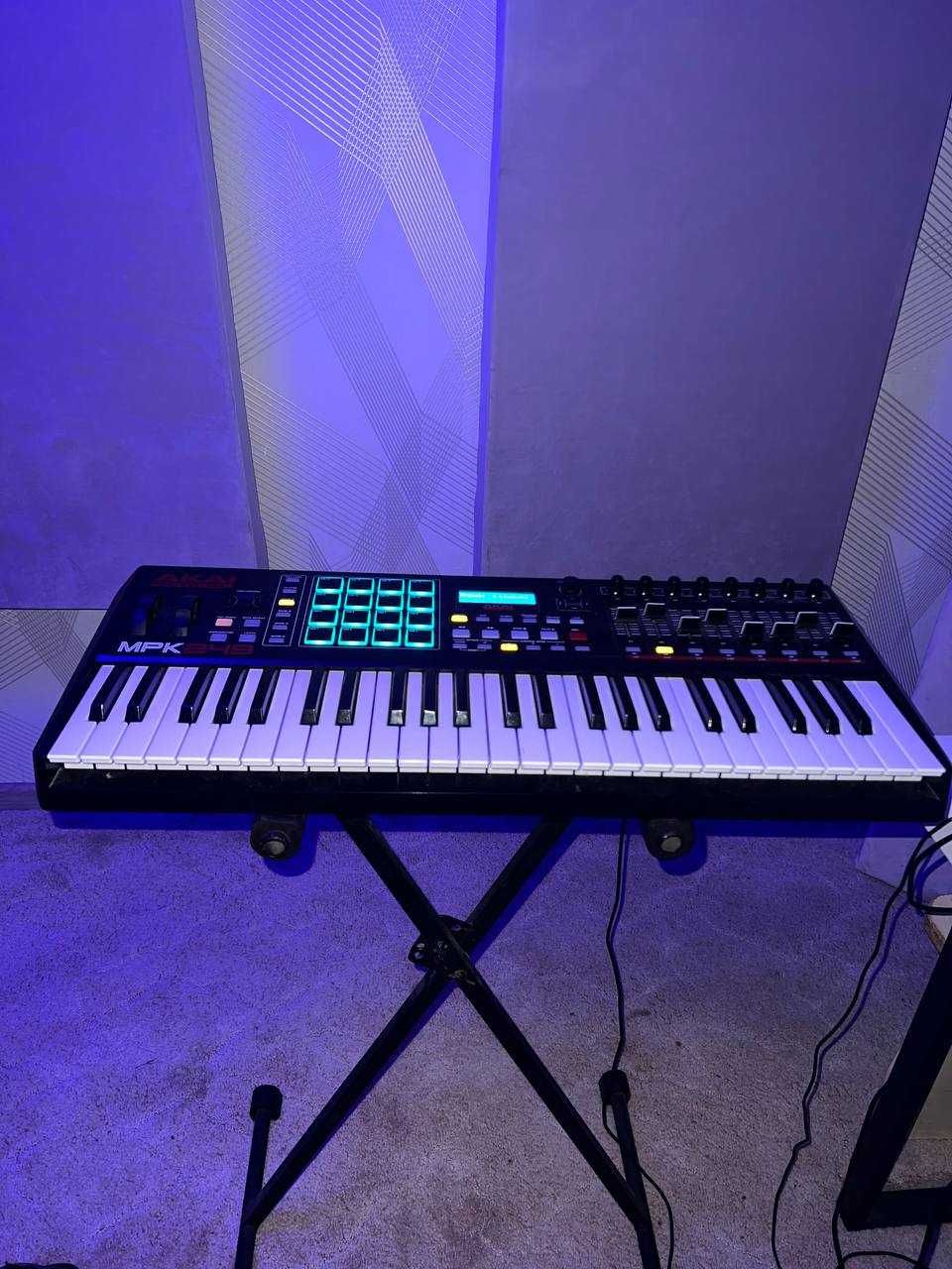 Midi клавіатура Akai mpk 249