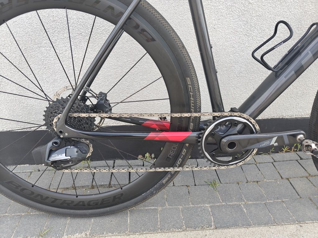 Zamiana Trek Boone 7 rama 54 cm Sram Force AXS koła karbon zamiana