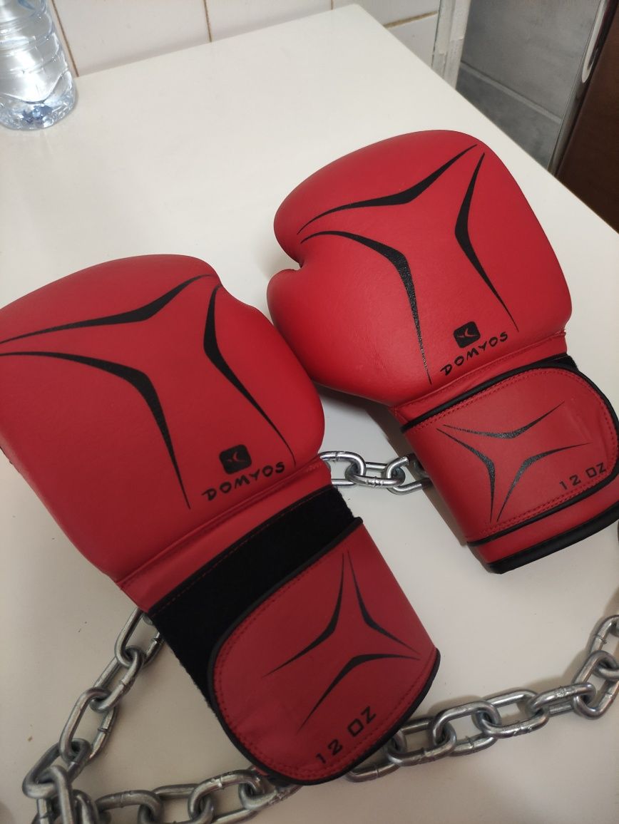 Saco de boxe kohler e luvas 12oz (como novo)