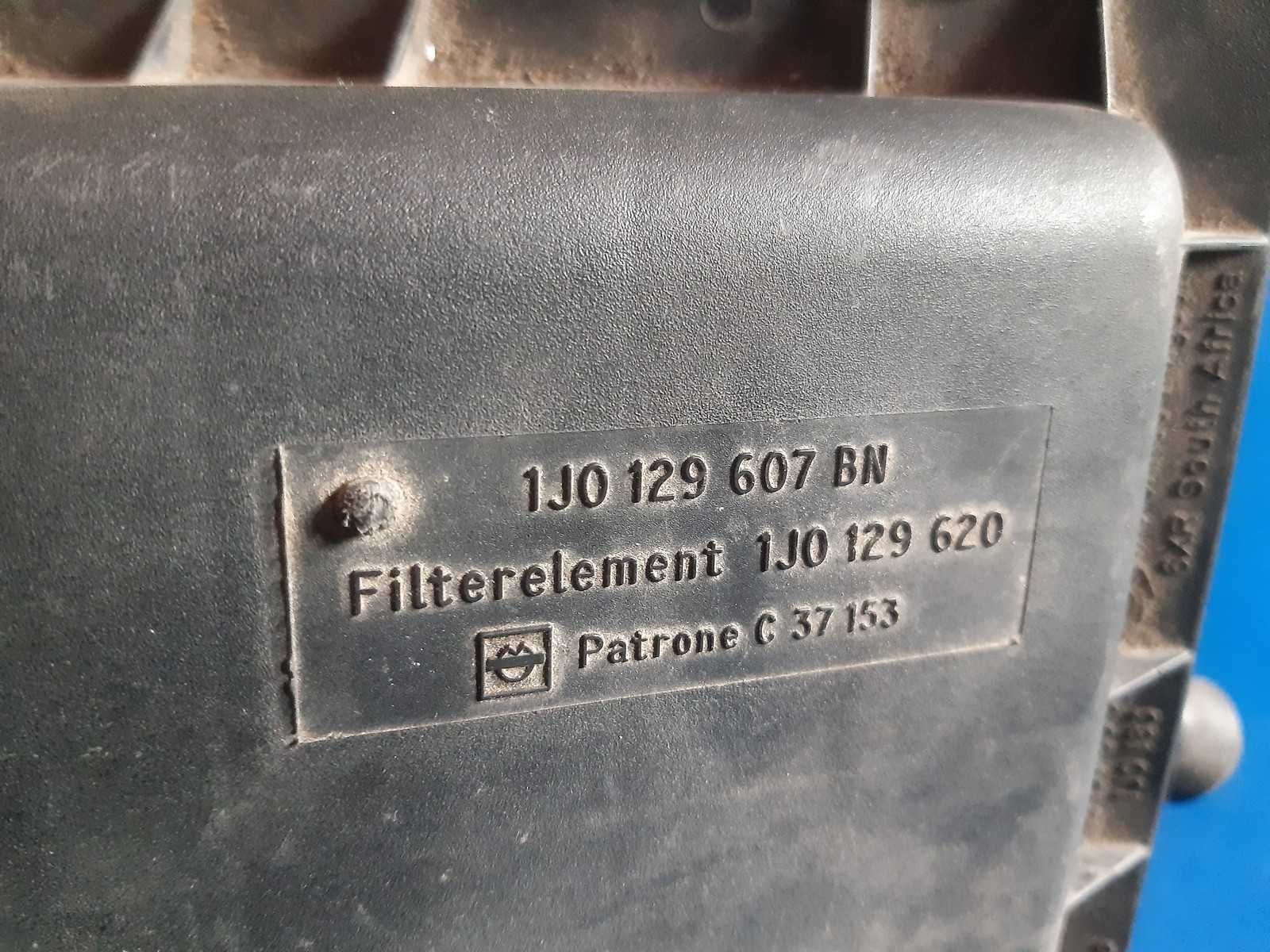 Obudowa osłona filtra powietrza Vw Golf IV 4 1.6 FSI 1J0'129607BN