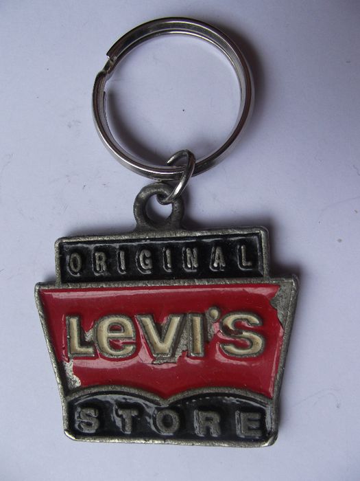 Antigo porta chaves da Levi Strauss