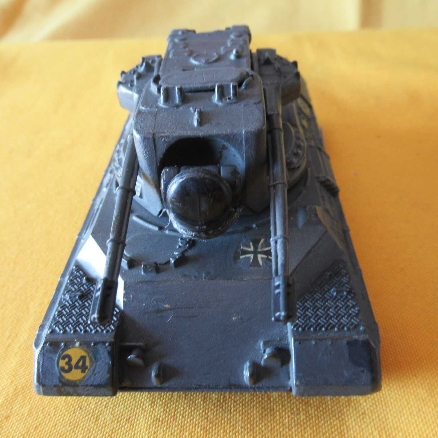 (C107/1)Tanque  de guerra Leopard A3 em metal  Siku M grande