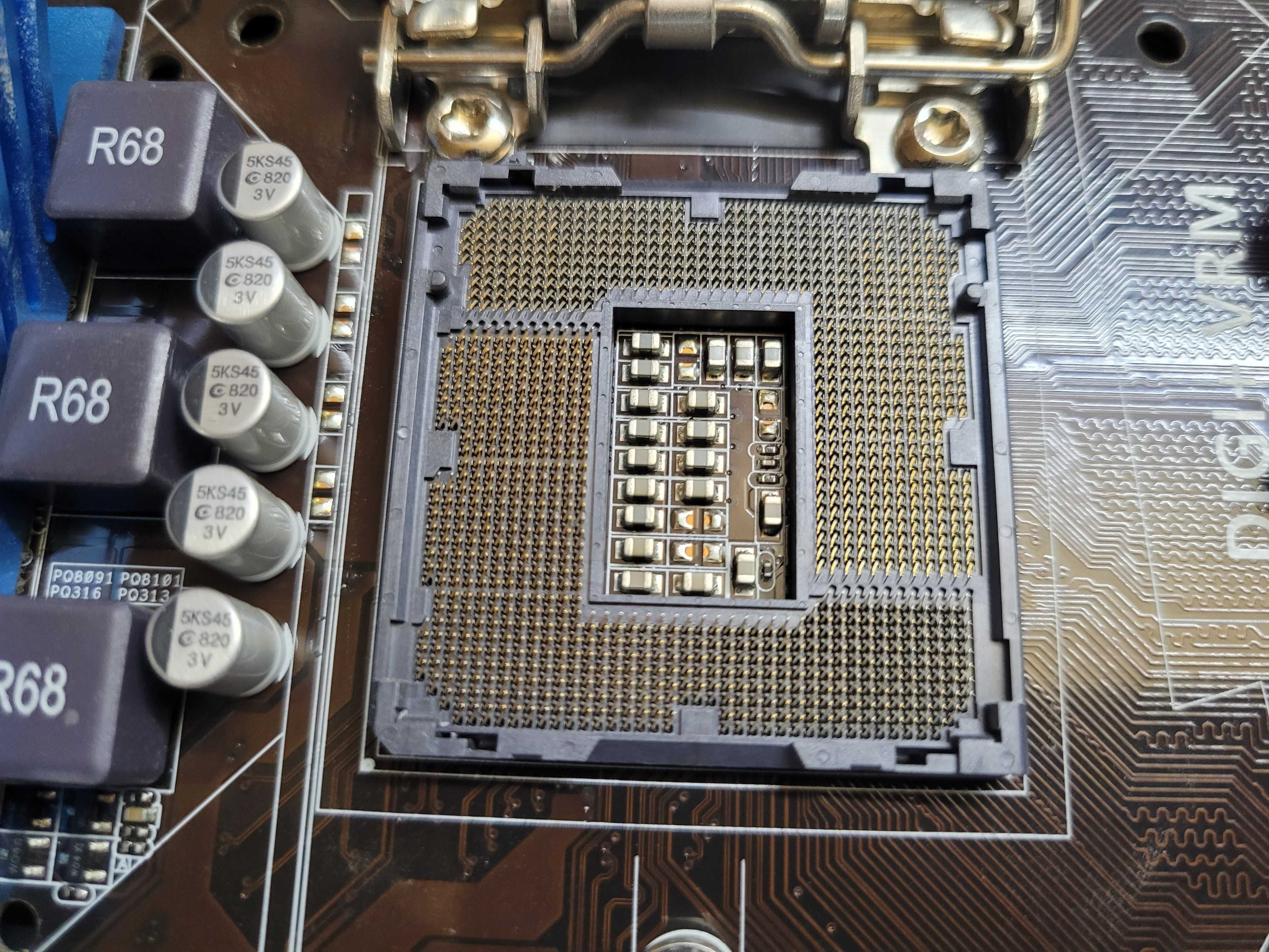 Класна плата на топ Z77 ASUS P8Z77-M SATA3 USB3 PCI-EX3 4 slot DDR3