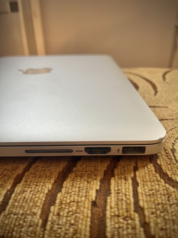 MacBook Pro 13” 2015 (A1502)