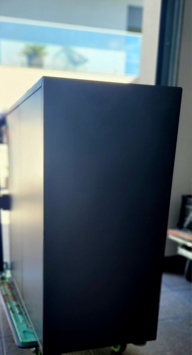 Movel 2 portas modelo Eket ikea