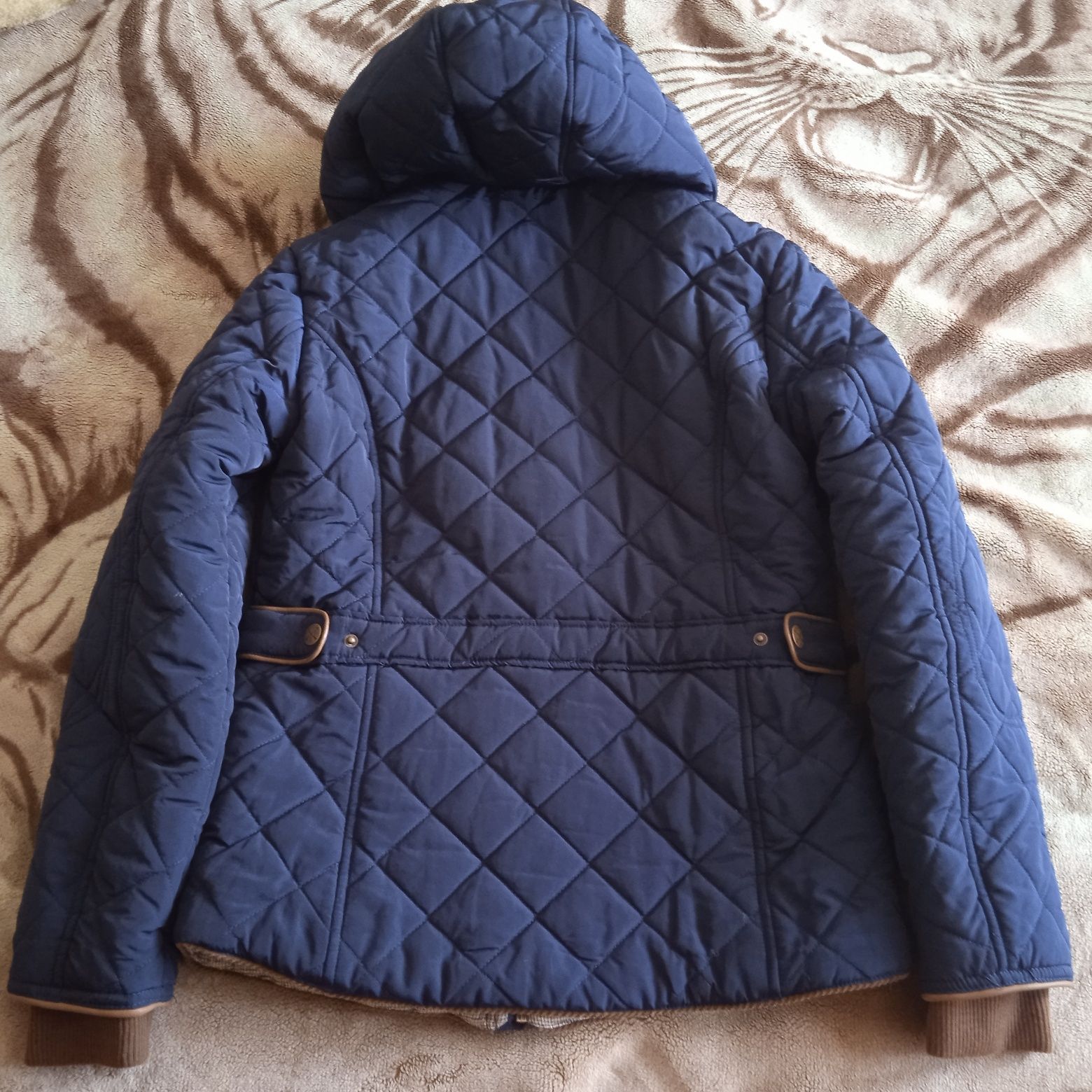 Зимова тепла курточка