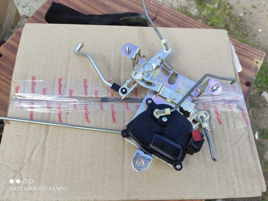 Замок крышки багажника ляды Хюндай Тюксон,Hyundai Tucson JM