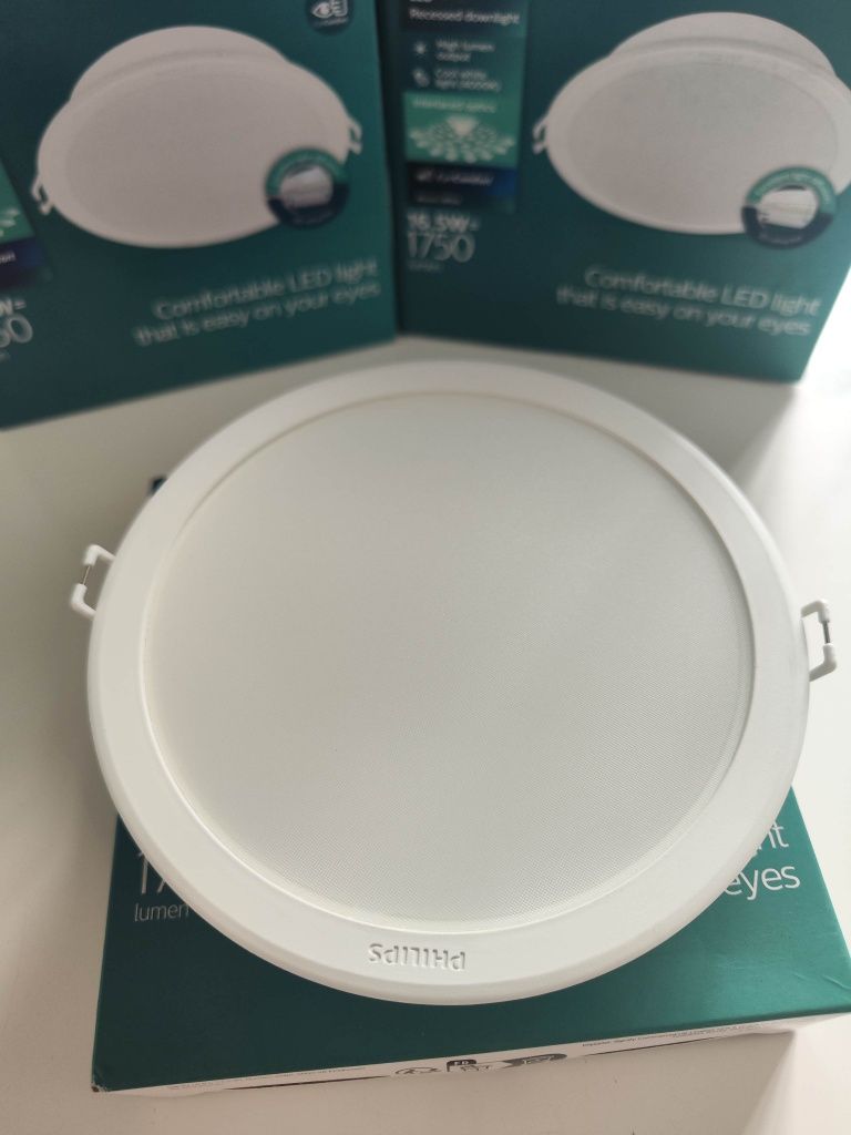 Plafon podtynkowy Philips 15 cm 16.5W 1750 lumen 4000K