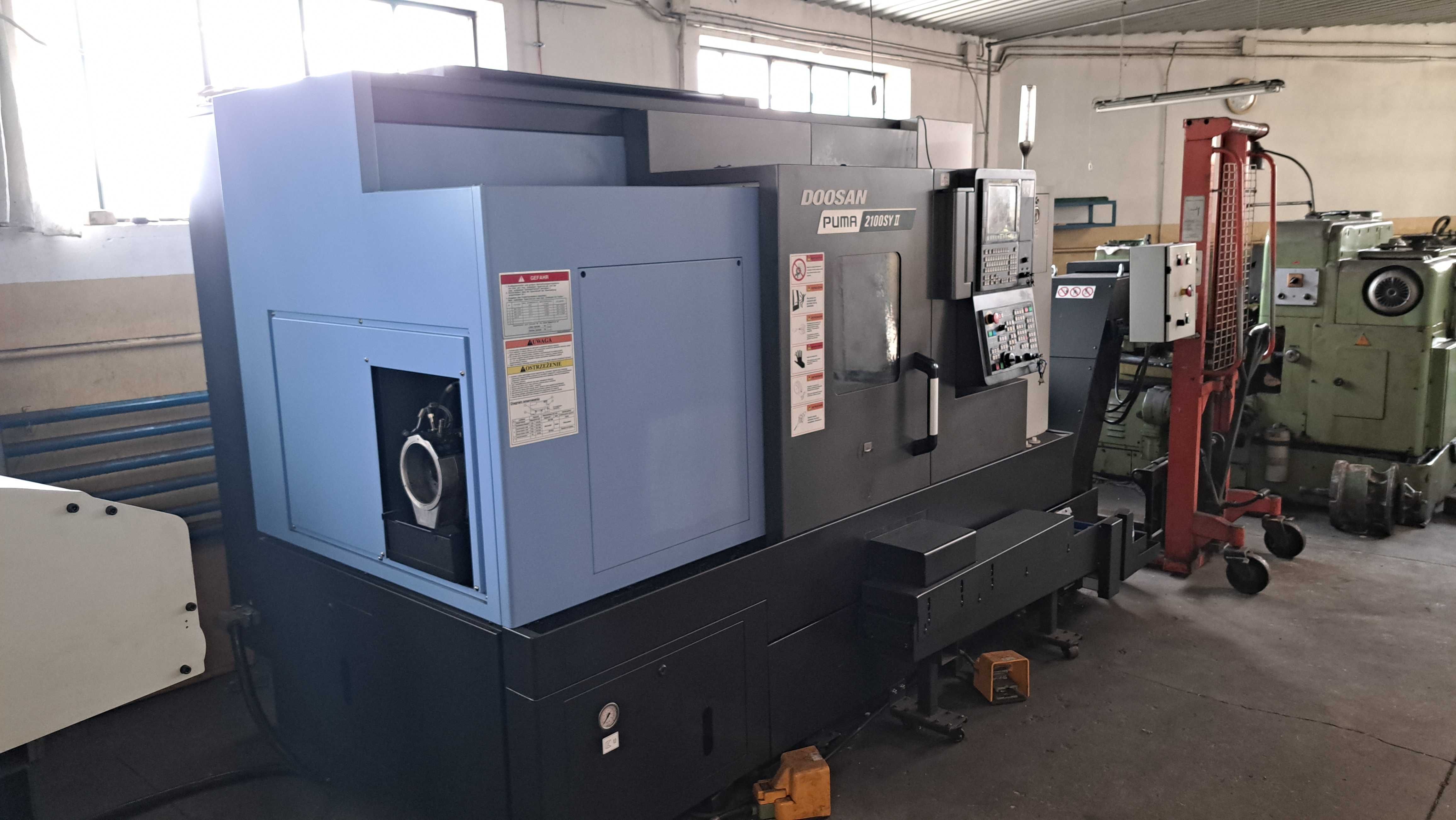 Tokarka CNC Doosan PUMA 2100 SY II Centrum obróbcze