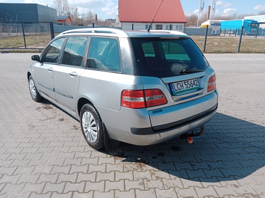 Fiat stilo 1.8sekwencja hak opłaty na rok wspomaganie kierownicy city