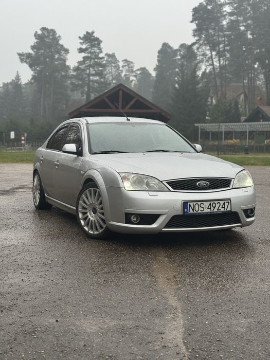 Ford Mondeo ST220 3.0 V6 LPG