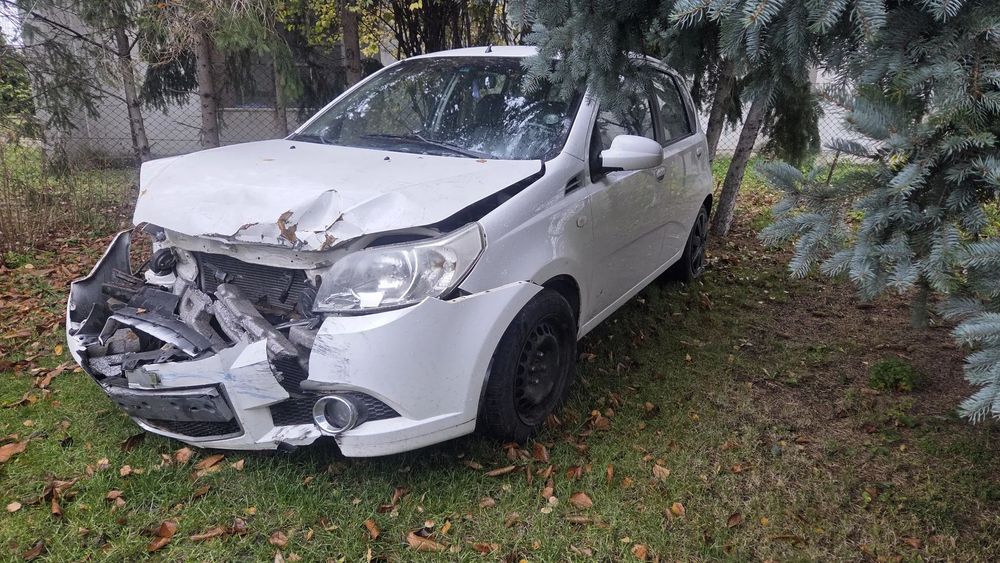 Chevrolet Aveo Uszkodzony, silnik odpala.