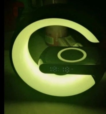 Letra G, música e luz