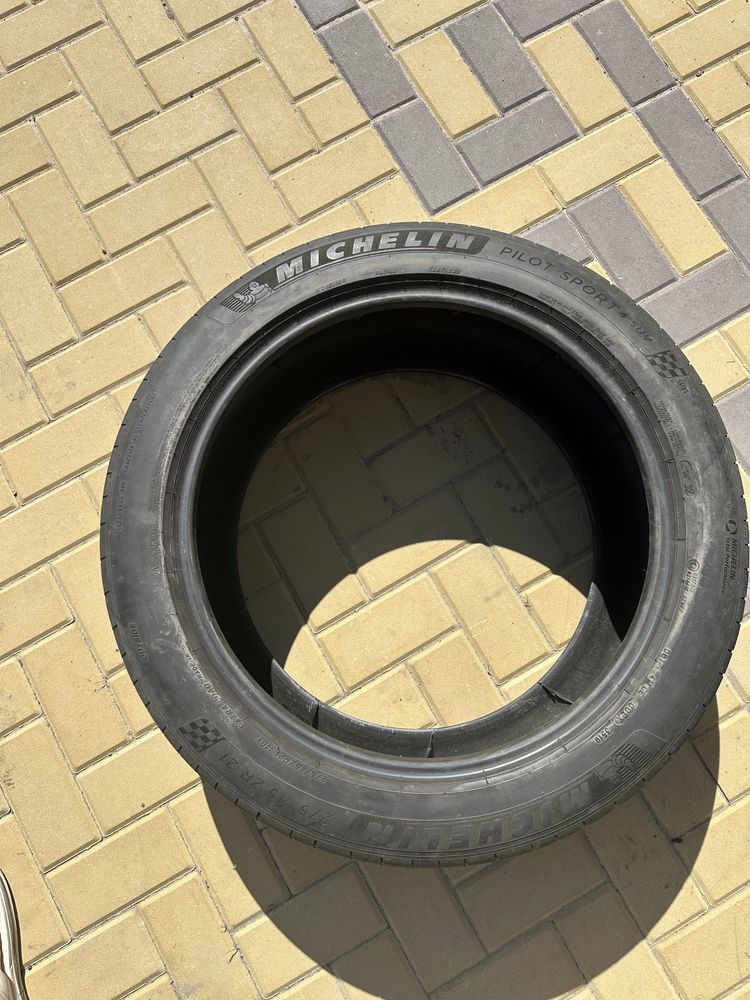 275/40r21 315/35r21 два колеса